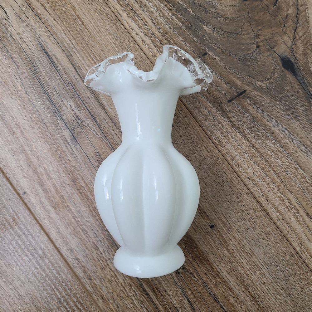Fenton silvercrest vase 6in
